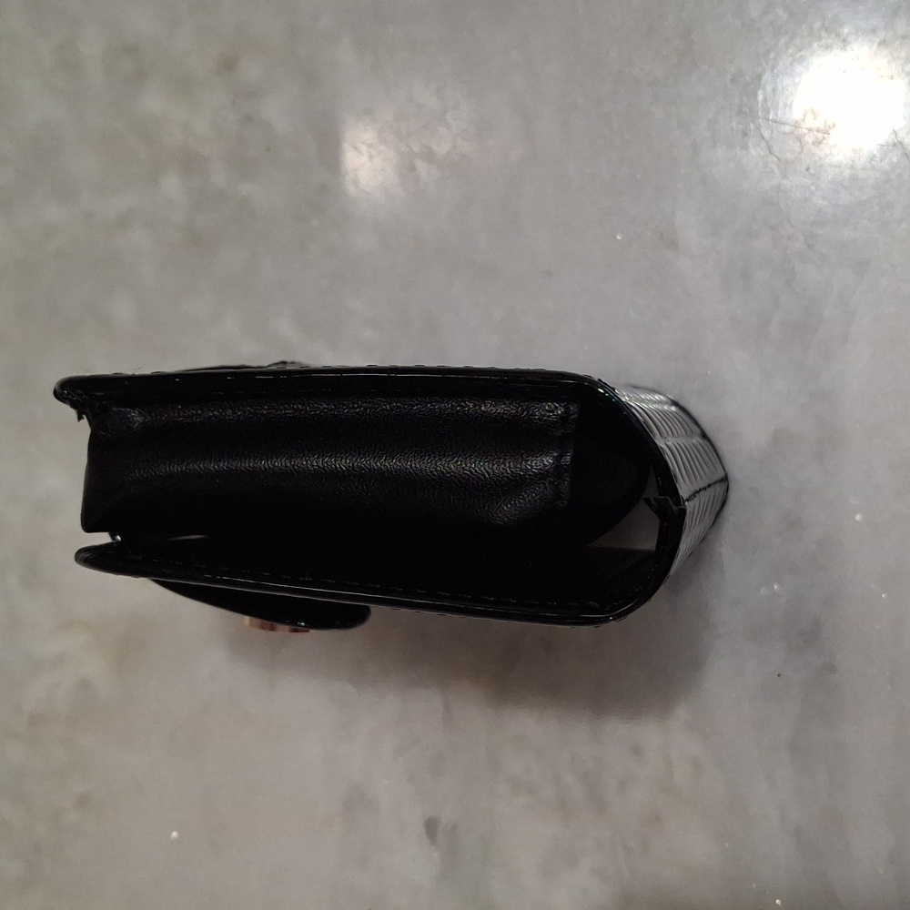Cosmetic Case - Picture 4 of 6